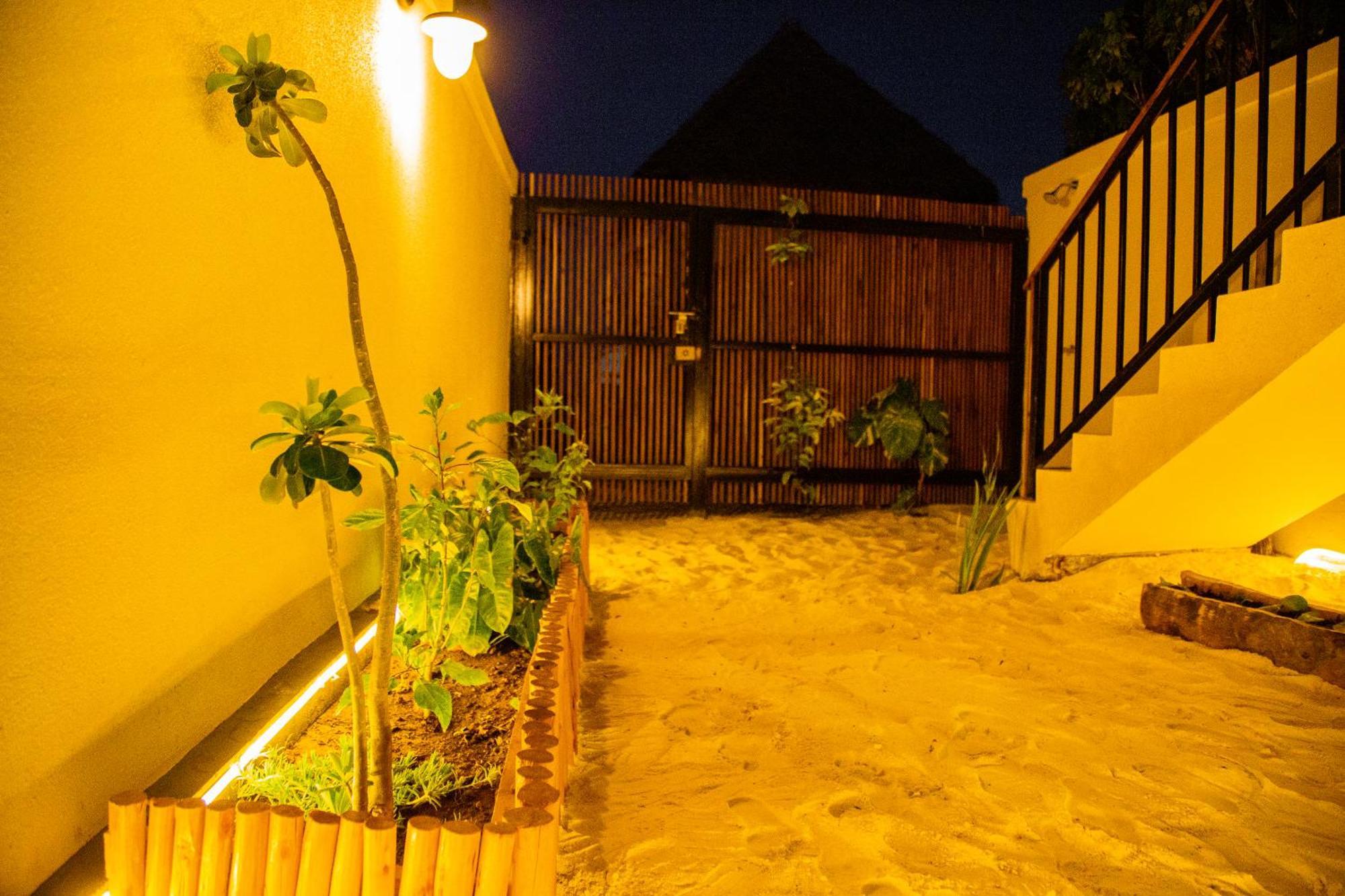 Pamoja Beach Stays Hotel In Jambiani Jambiani  Esterno foto